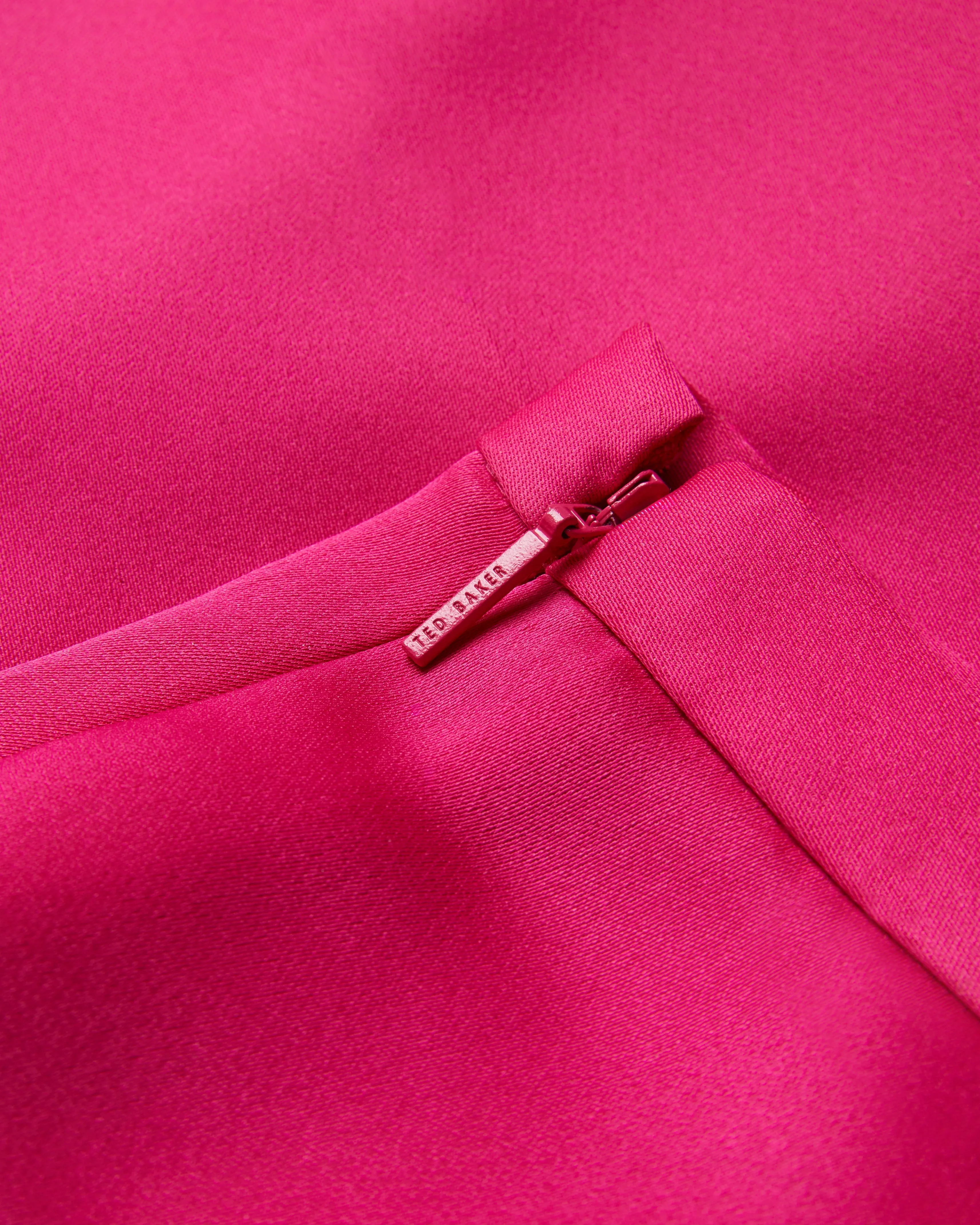 Akenit Satin Tapered Tailored Trouser Fuchsia