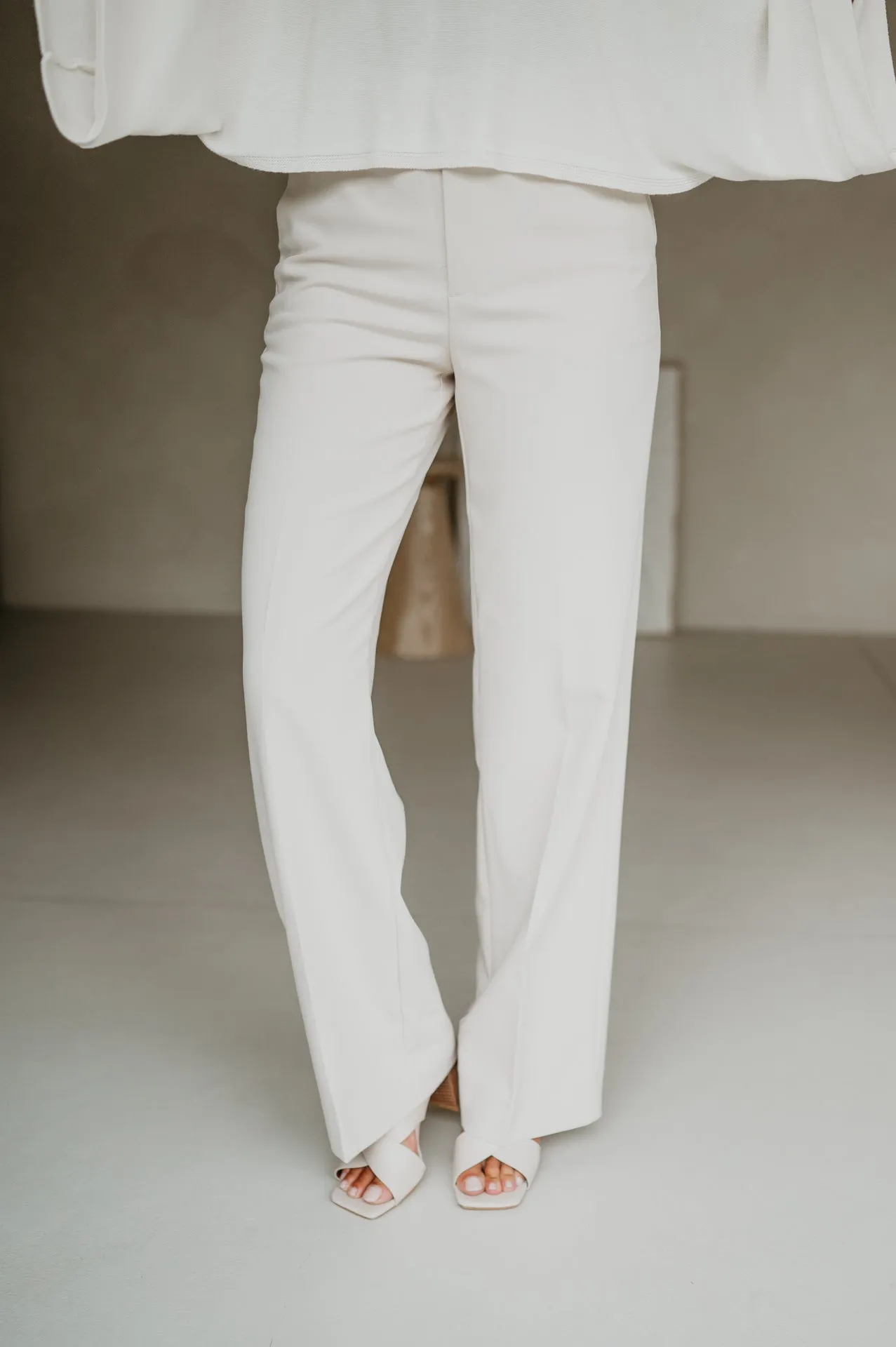 Arieta trousers I Beige