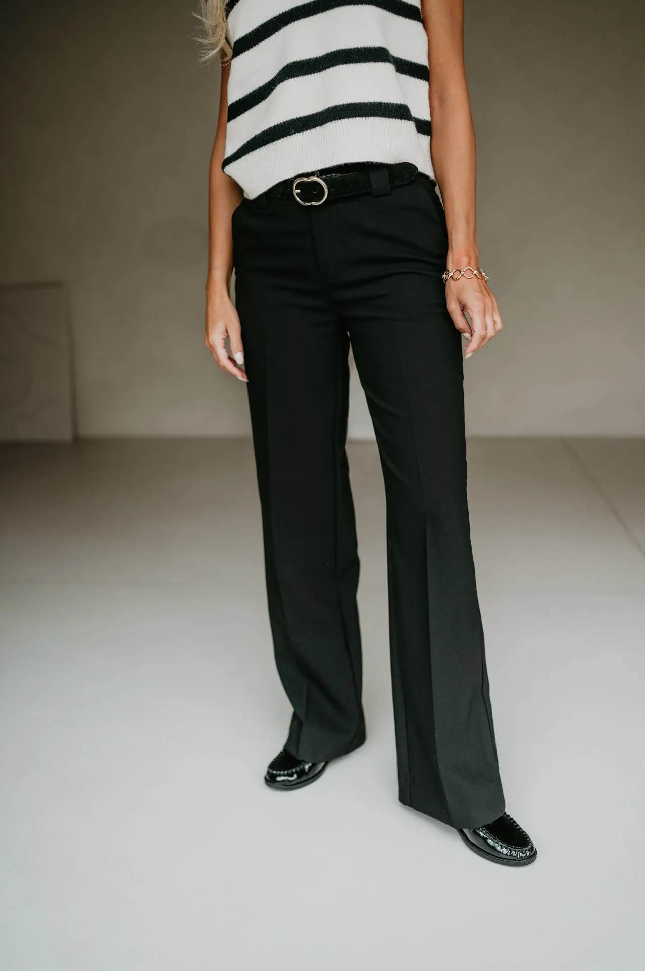 Arieta trousers I Black