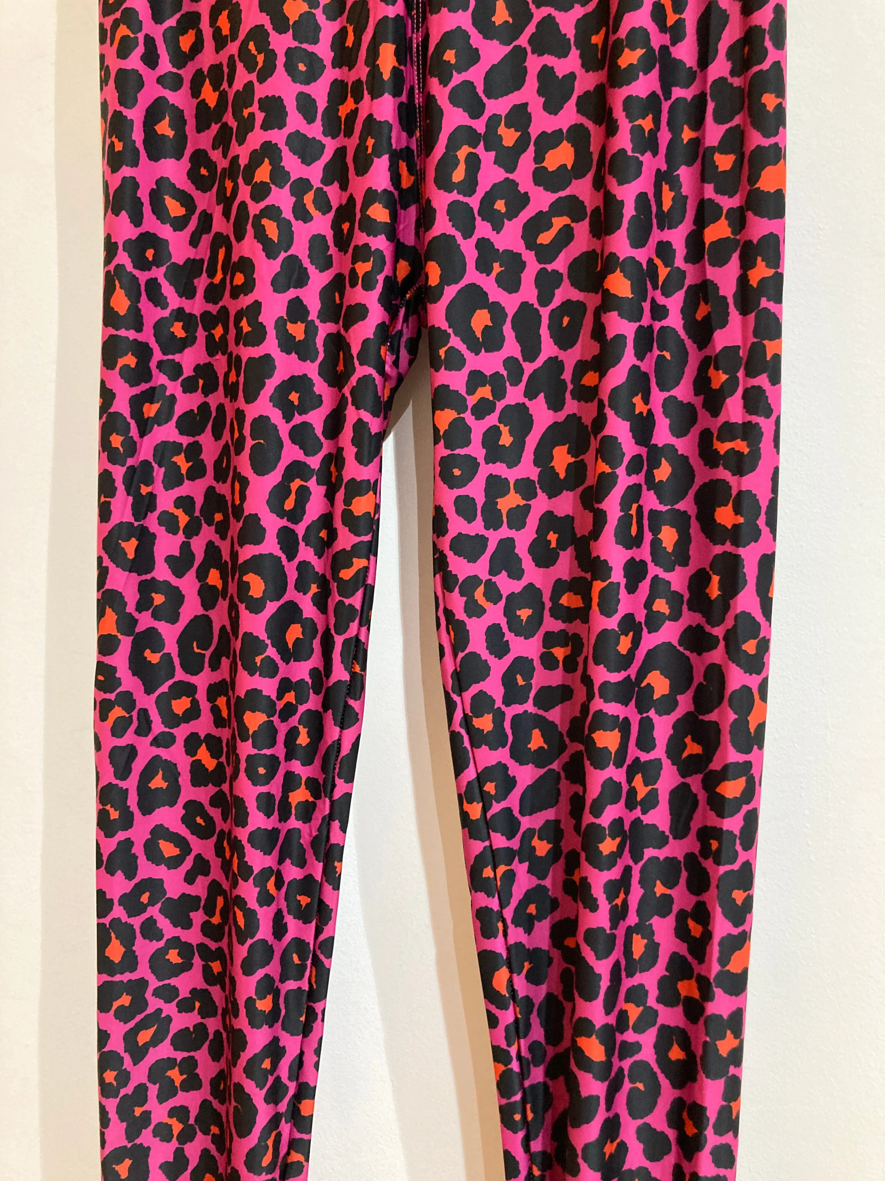 Black Colour Denmark Pink Animal Print Leggings