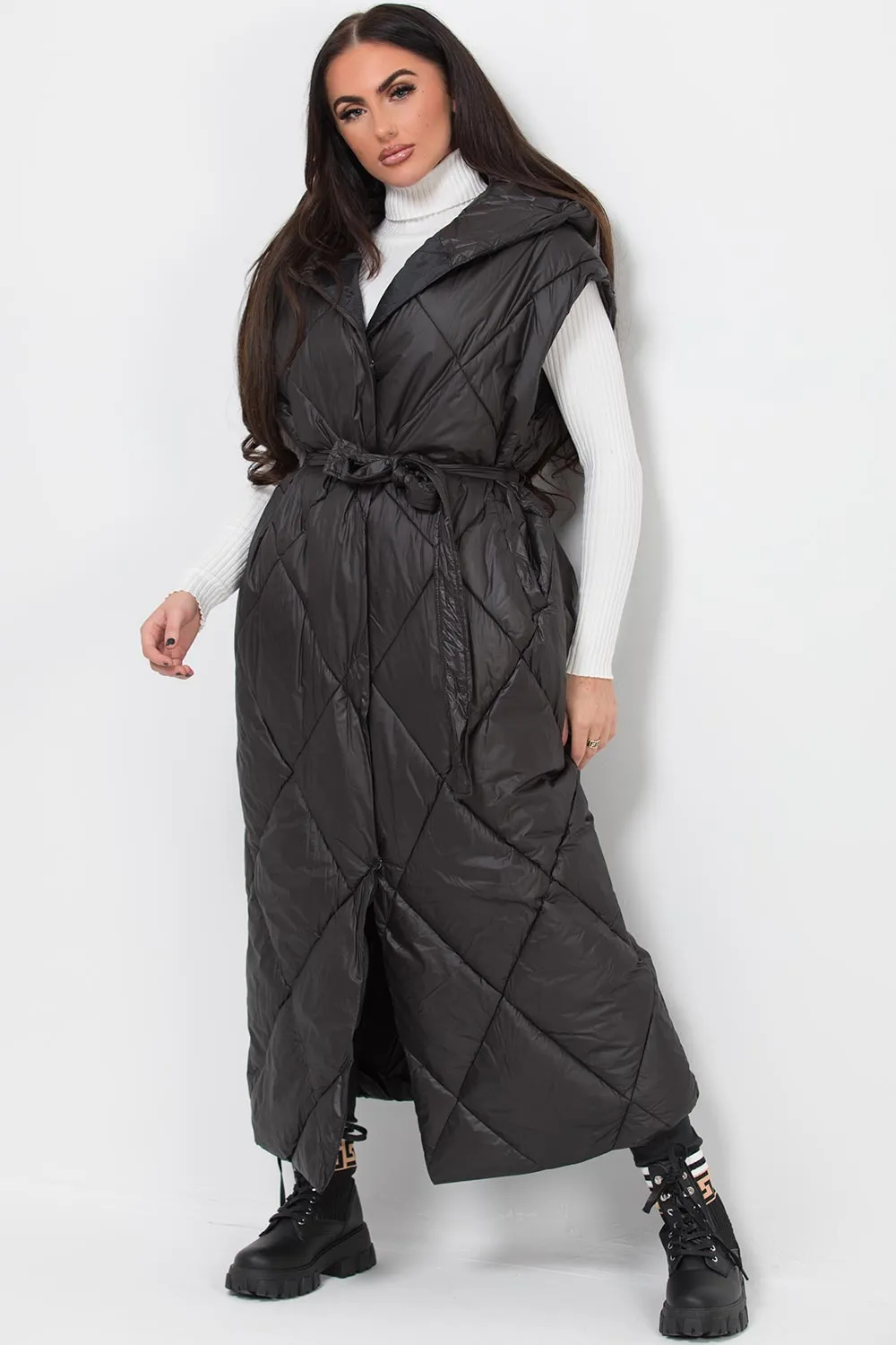 Black Puffer Quilted Gilet With Hood