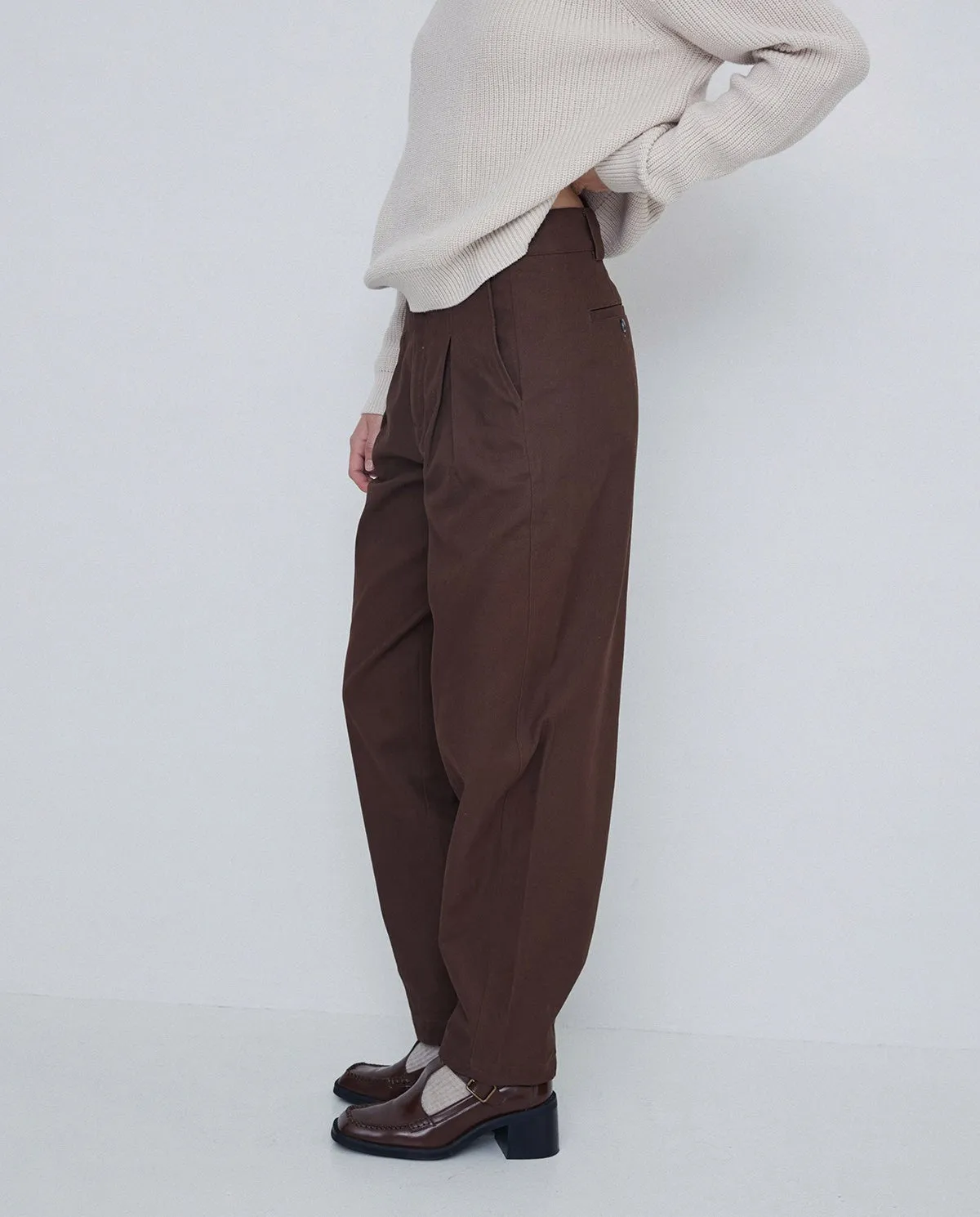 Carrot Cotton Trouser in Brown by YERSE