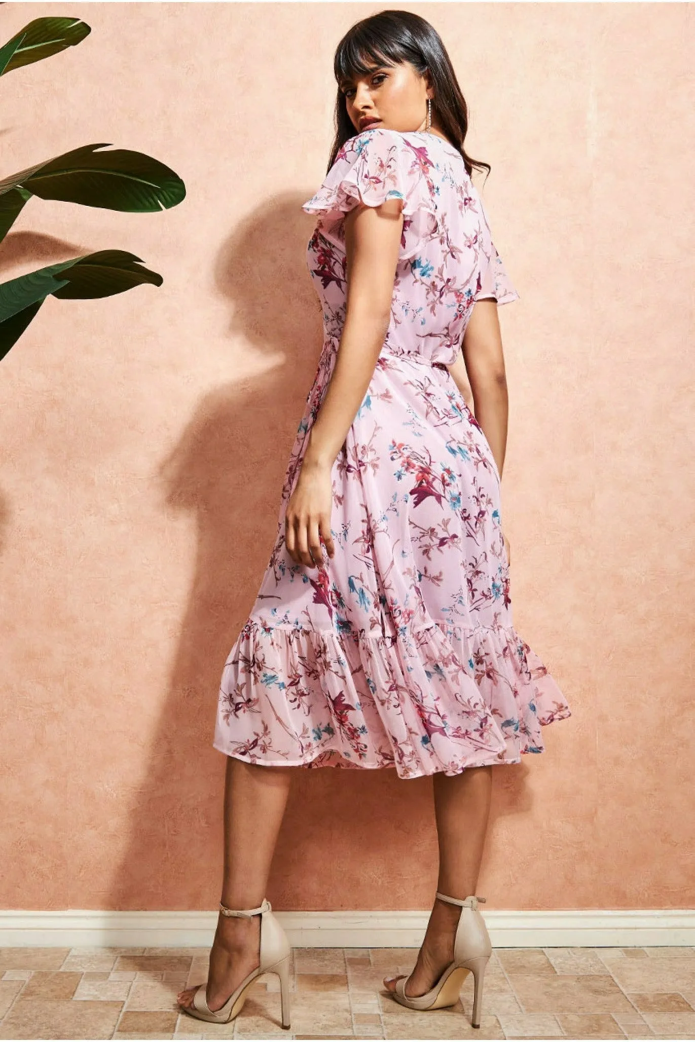 City Goddess Floral Printed Chiffon Flutter Sleeve Midi Dress