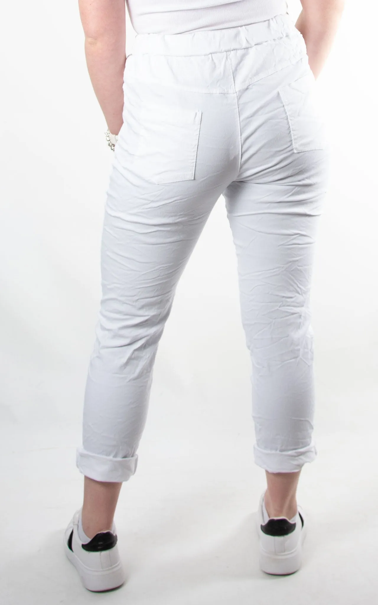 Crinkle Magic Joggers | White