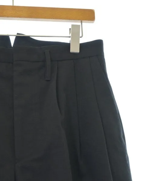 ESSAY Trousers