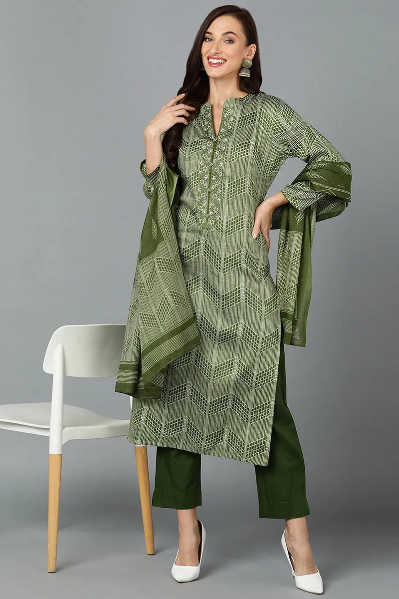 Fern Green Rayon Blend Straight Suit Set