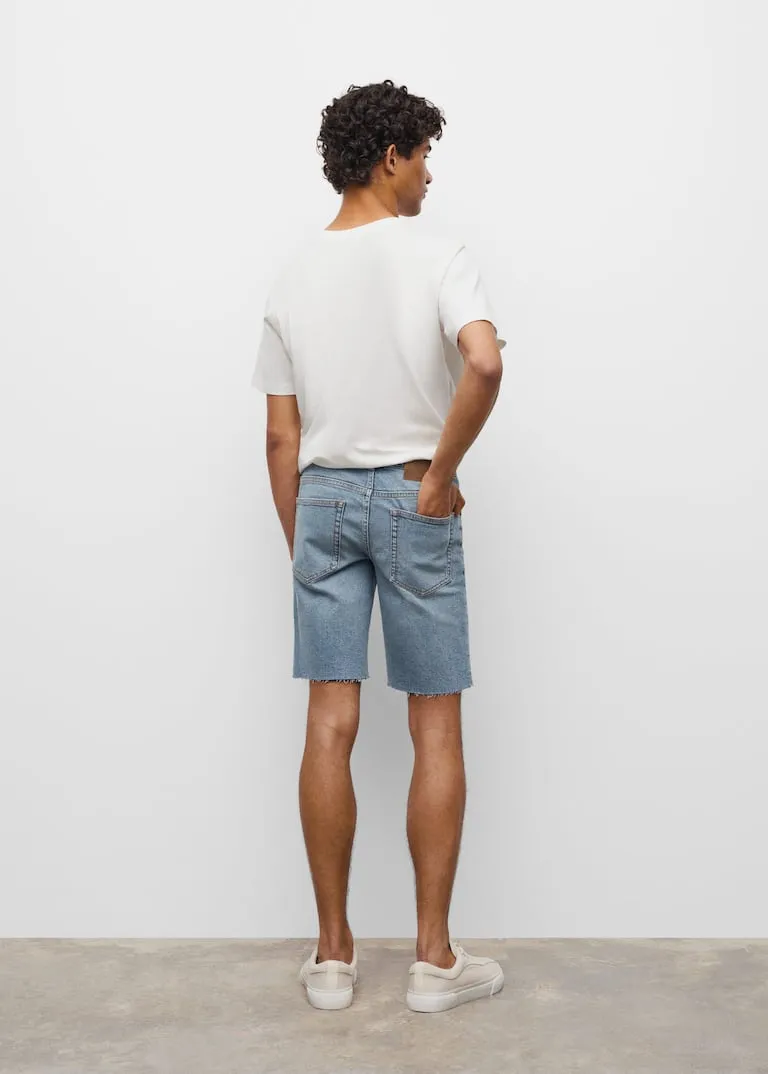 Frayed hem denim shorts