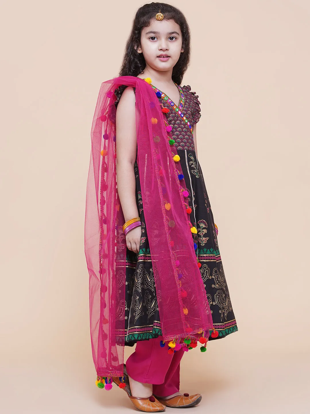 Girls Black Foil Printed Kurta With Trouser & With Duppta