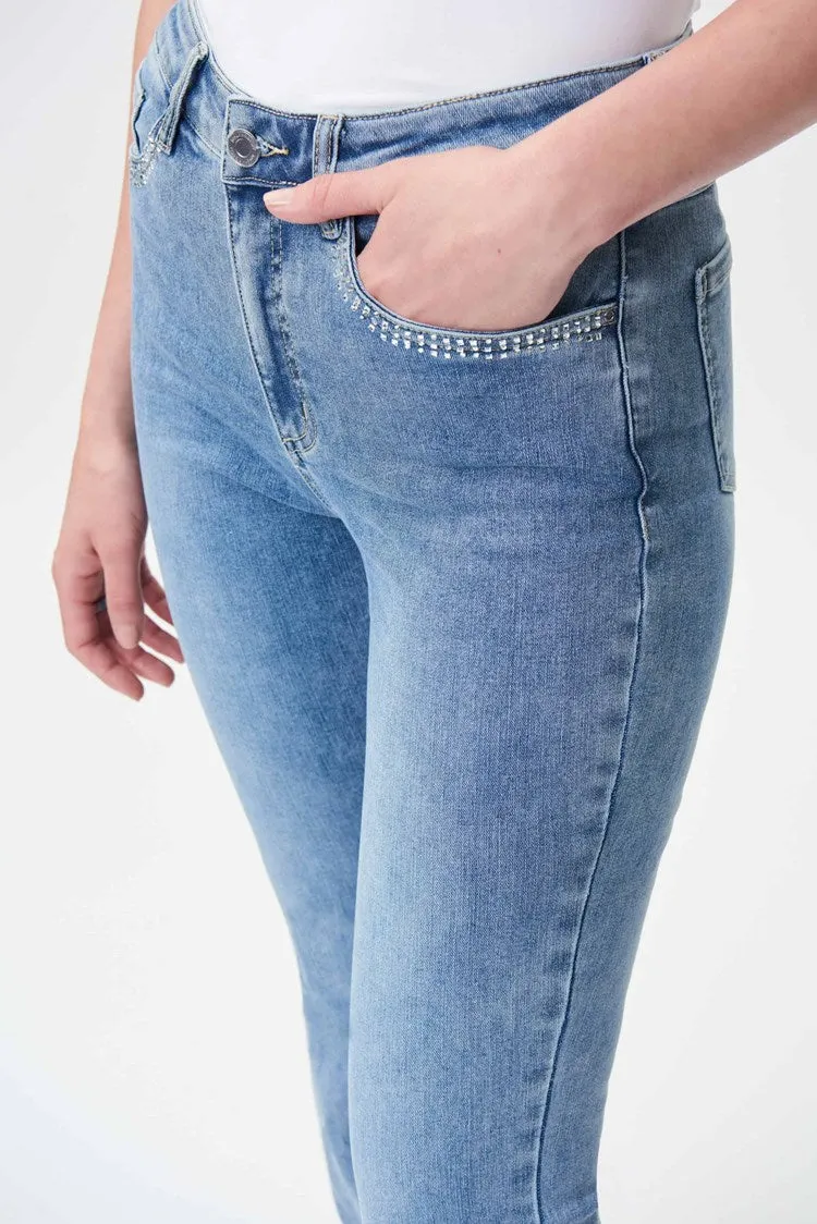 J.R 231919 Crop Flared Jeans