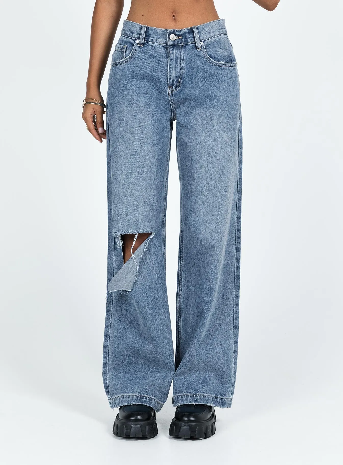 Livvy Jeans Mid Wash Denim