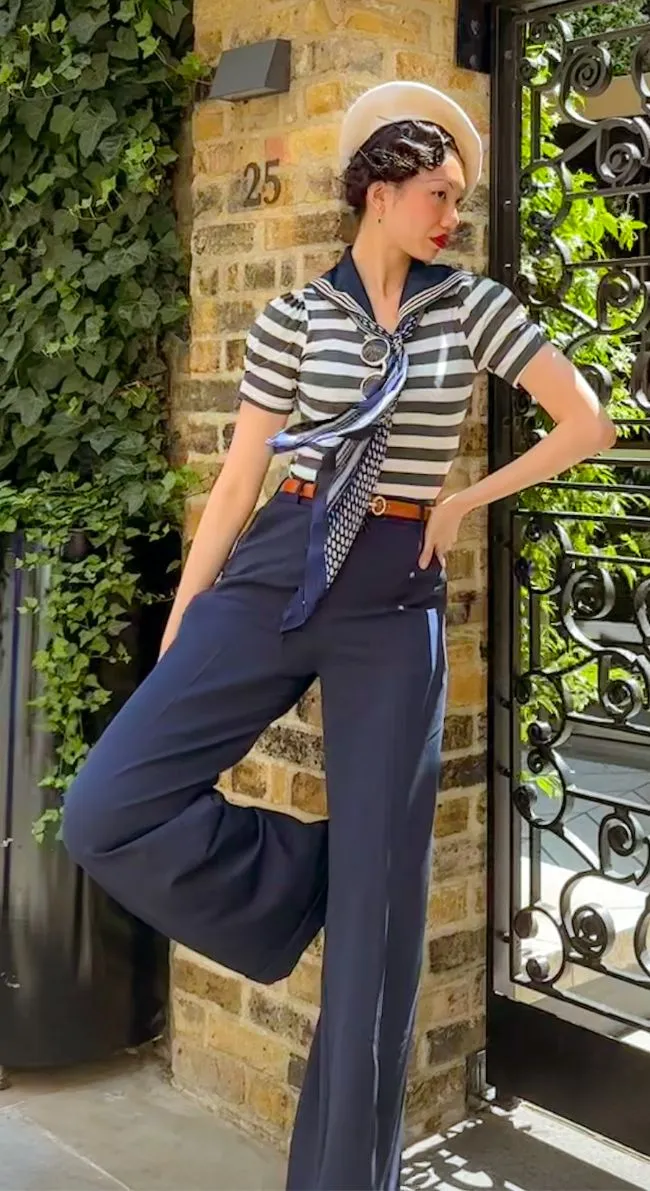 Long Tall 1930s and 40s Classic High Waist Wide Leg Trousers in Navy