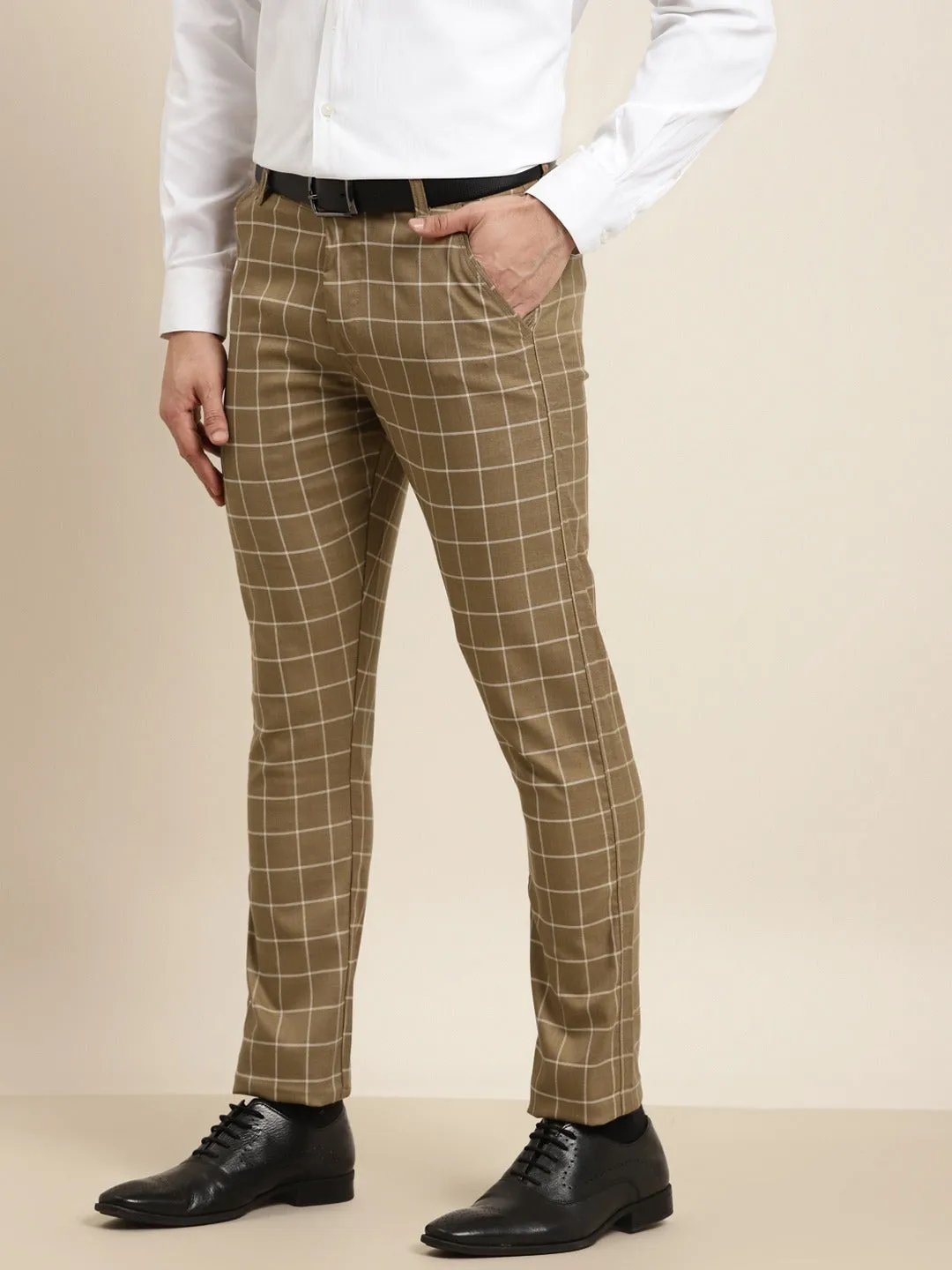 Men's Cotton Blend Khaki & Offwhite Checked Casual Trousers - Sojanya