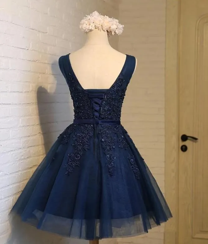 Navy Blue Knee Length Homecoming Dresses, V-neckline Short Formal Dresses