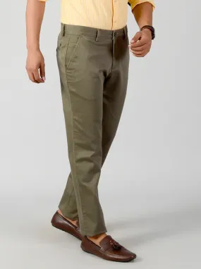 Olive Green Solid Slim Fit Casual Trouser | JadeBlue