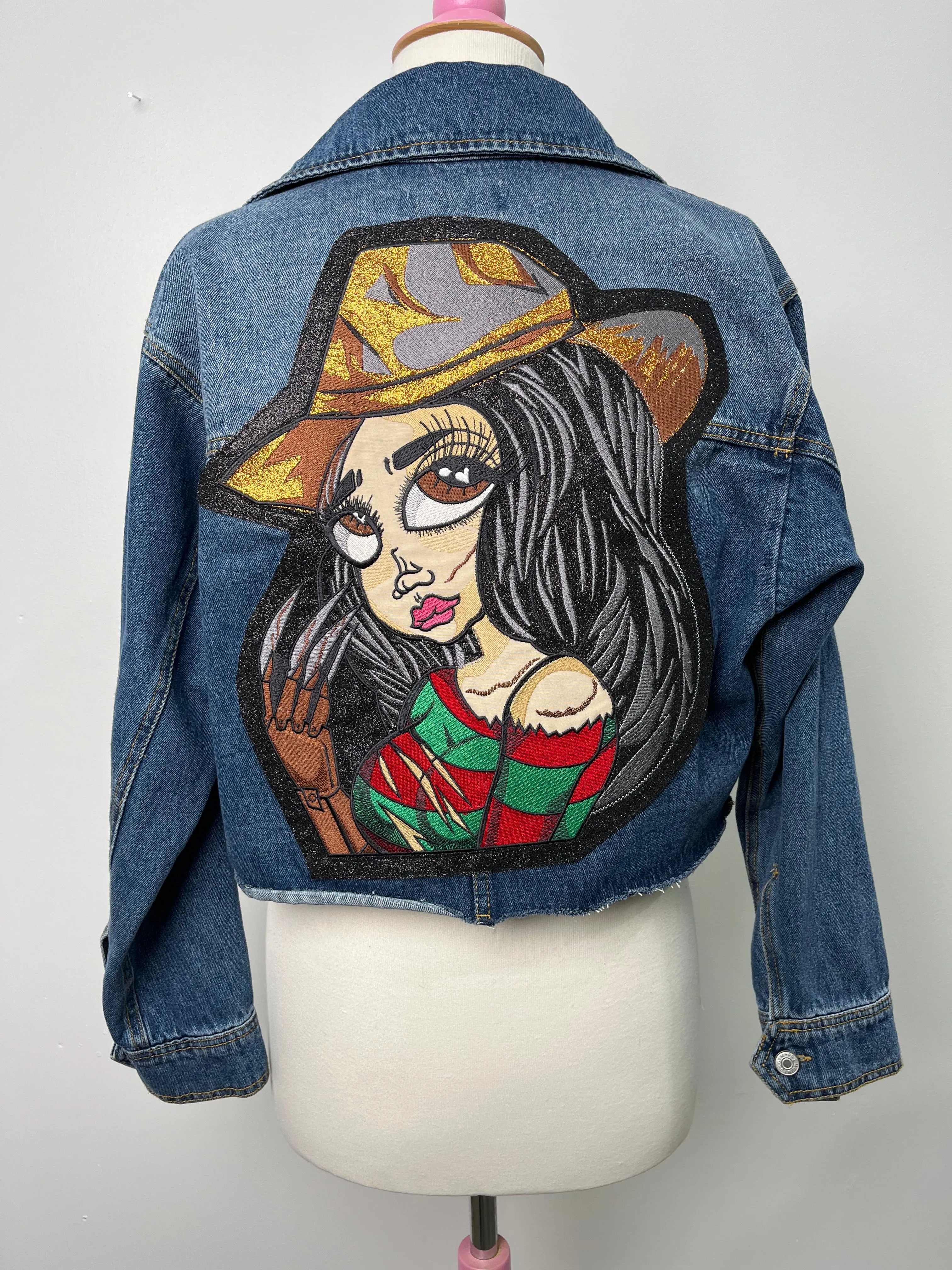 Sand dolls Jean jacket cropped