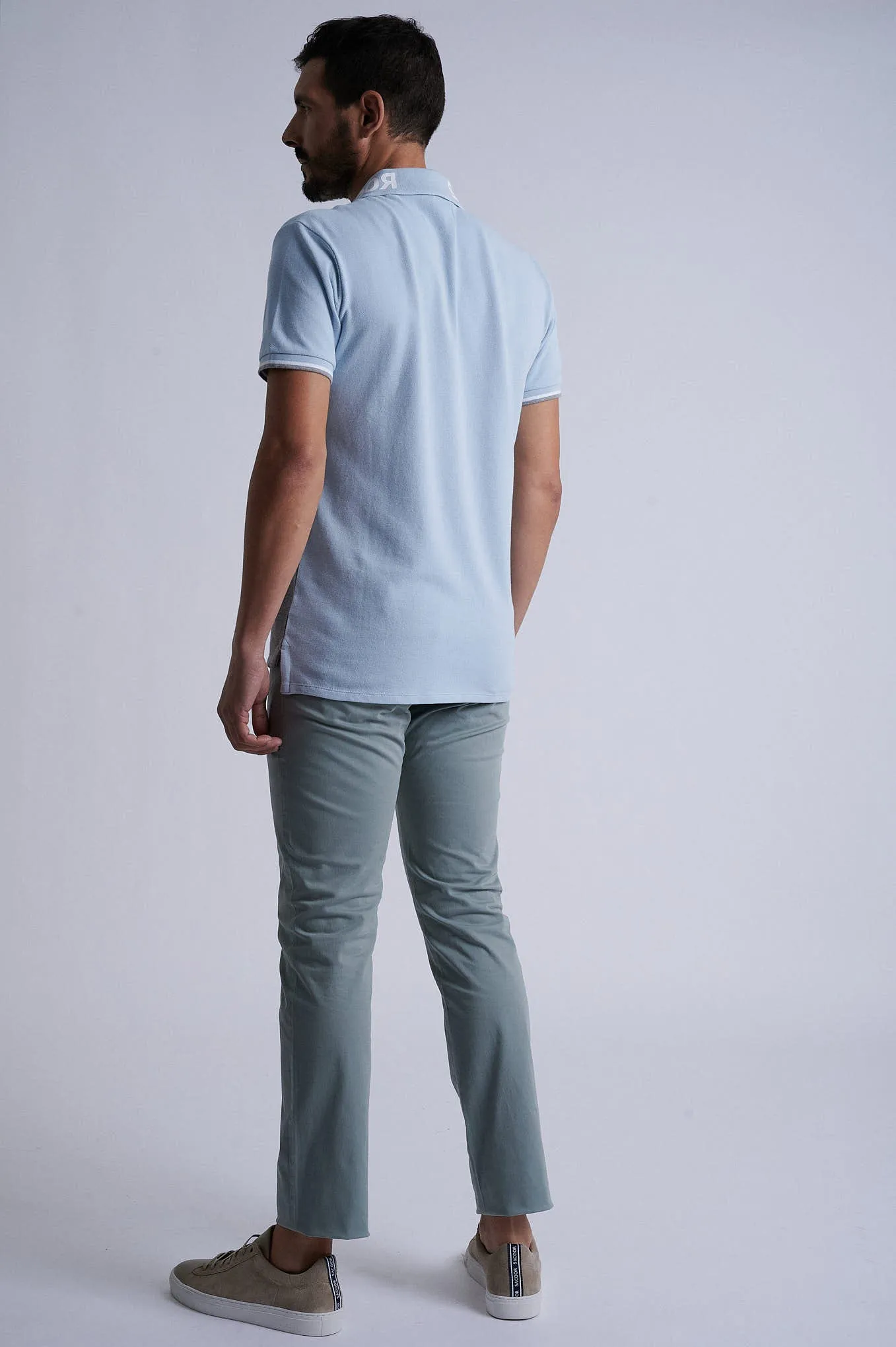 Slim fit garment dye chino in Cotton Elastane