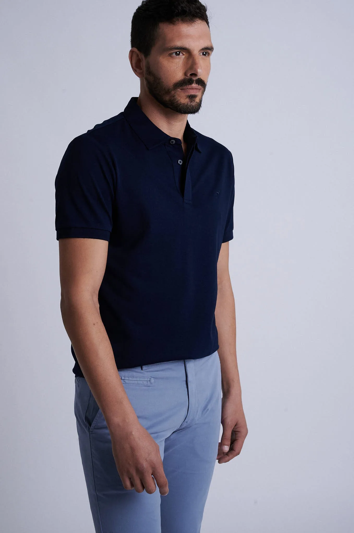 Slim fit garment dye chino in Cotton Elastane