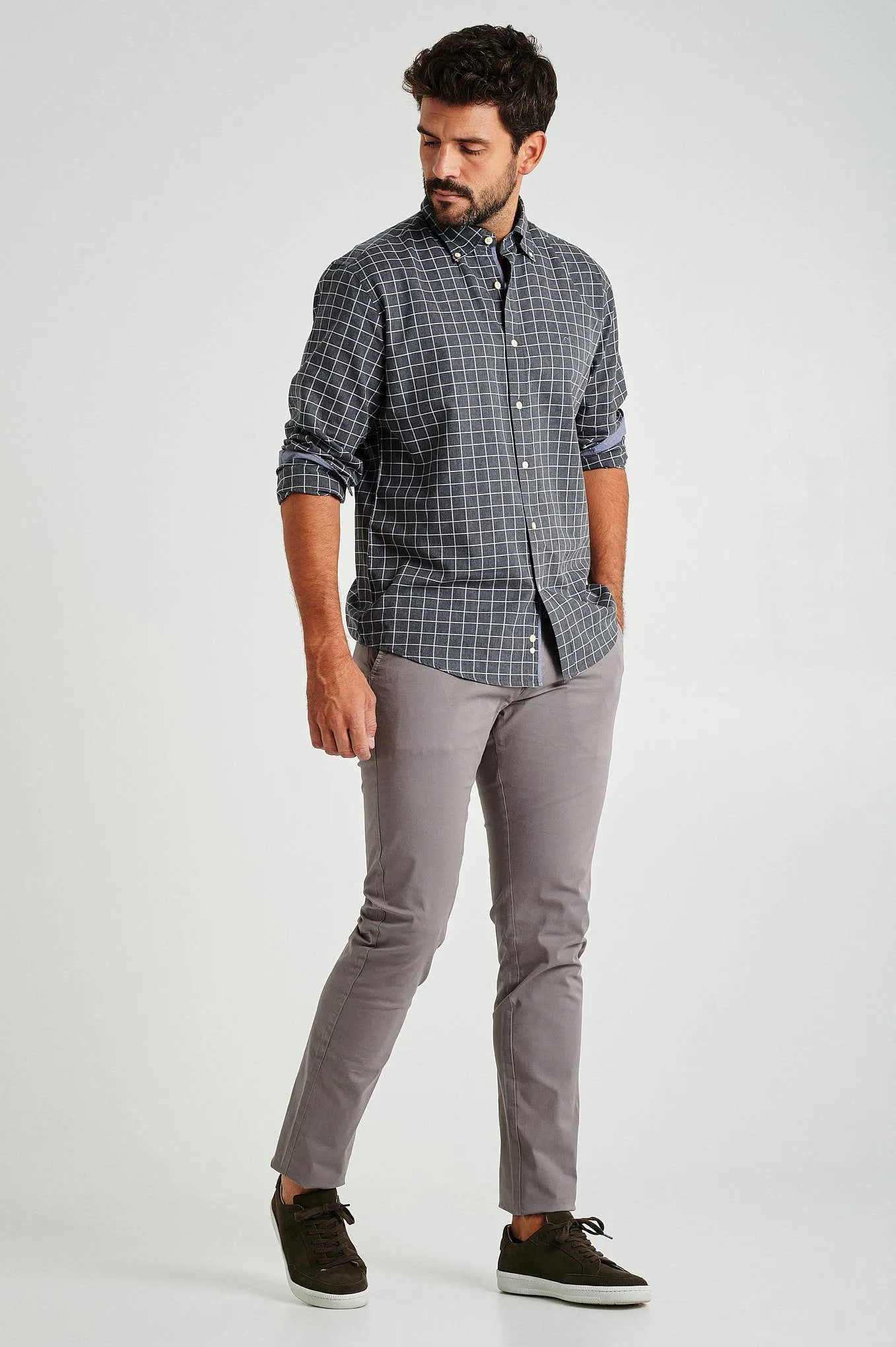 Slim fit plain organic cotton chino trousers