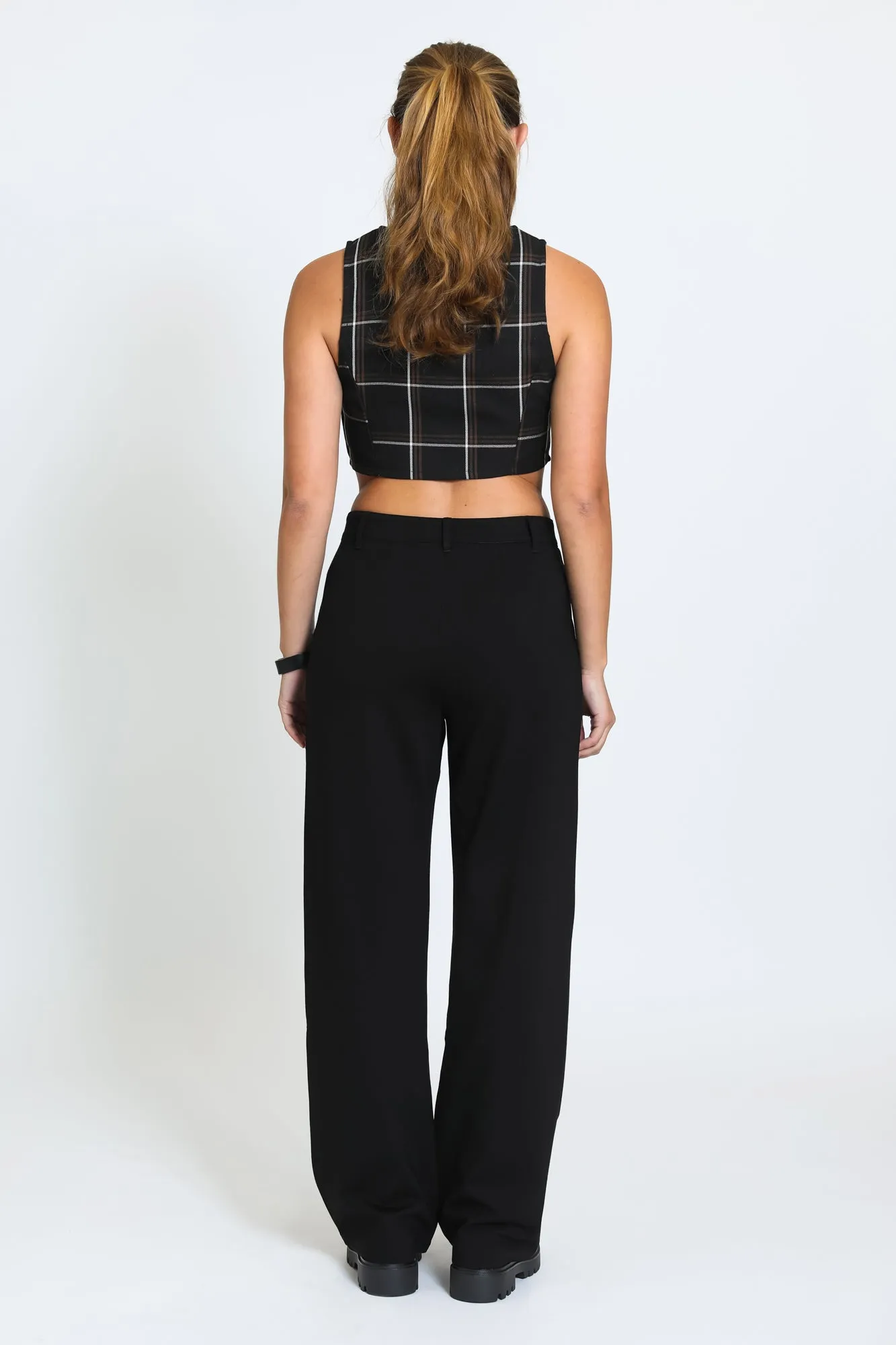 SUPER HIGH RISE WIDE LEG TROUSER - BLACK