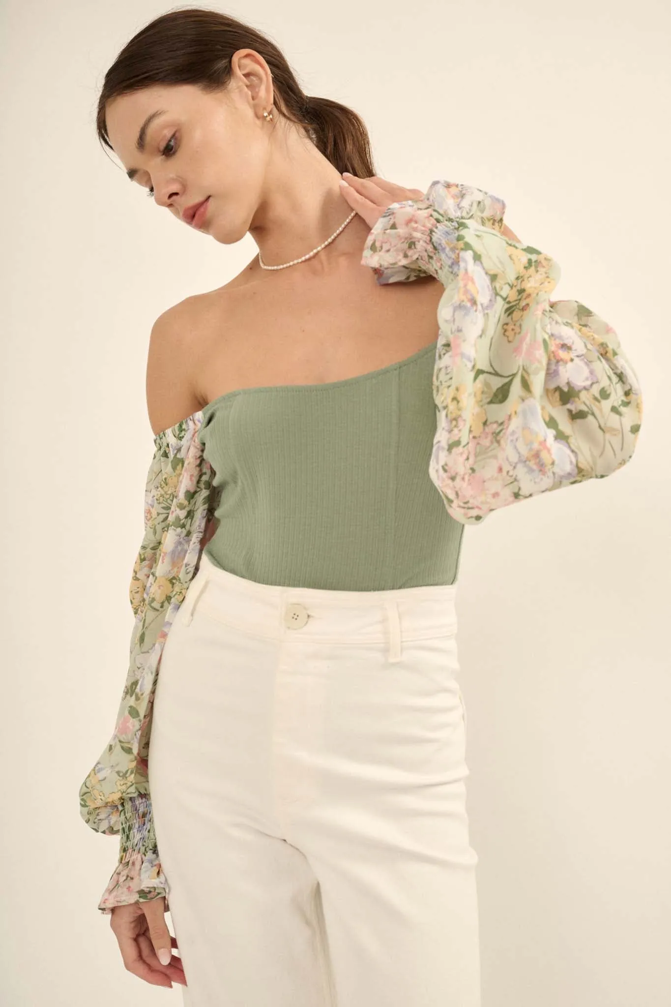 Sweet Abundance Floral Balloon-Sleeve Bodysuit