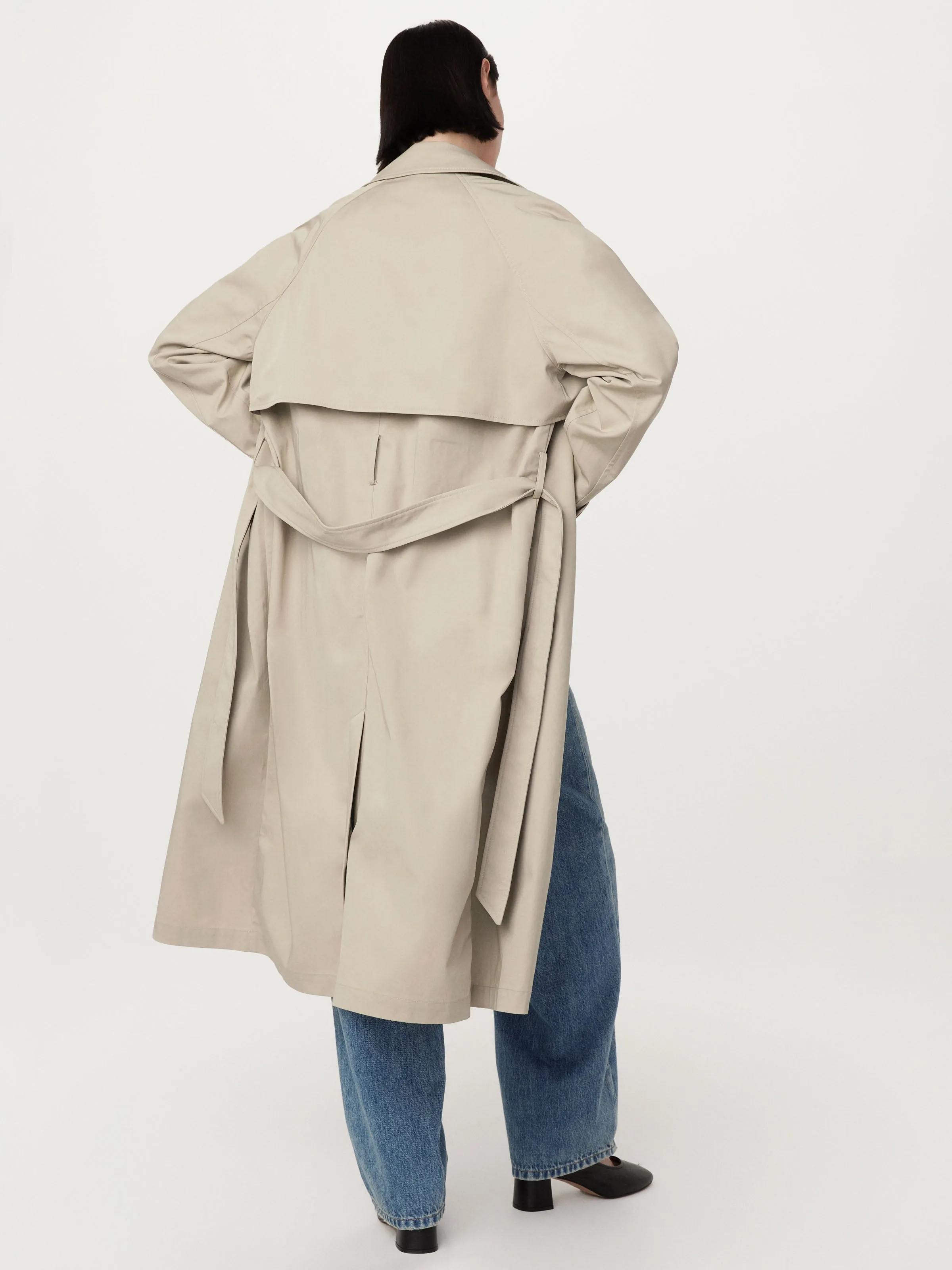 The Long Trench Coat in Light Beige