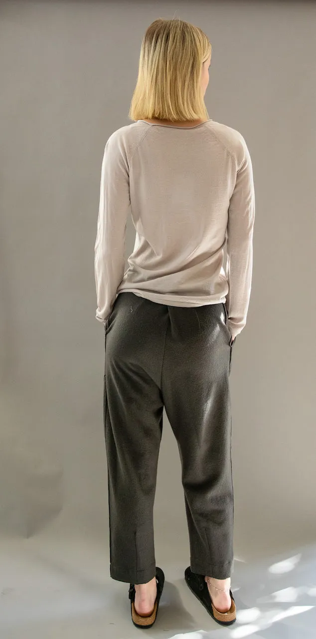 Transit Par Such Relaxed Wool Trouser in Mud