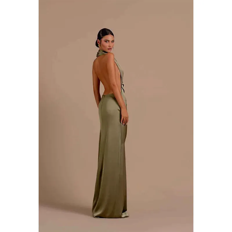 Unique Halter Pleats Backless Long Formal Party Dress