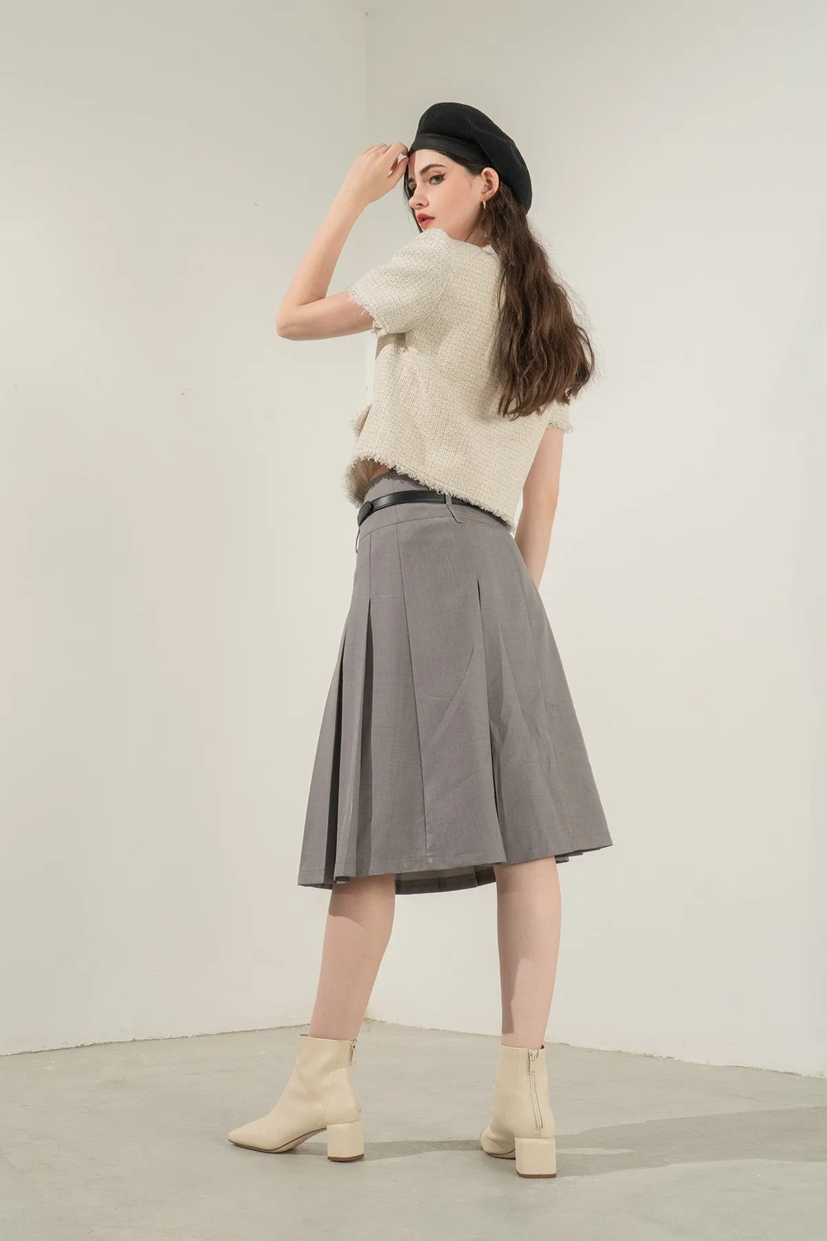 Viveatte Pleated Skirt