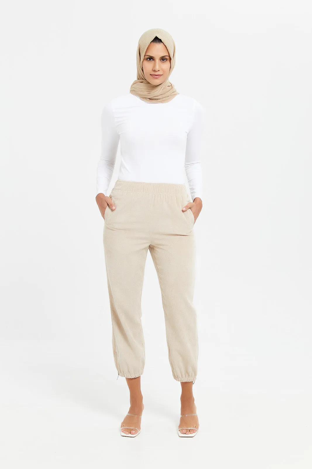 Women Beige Elasticated Waist Corduroy Cropped Trouser