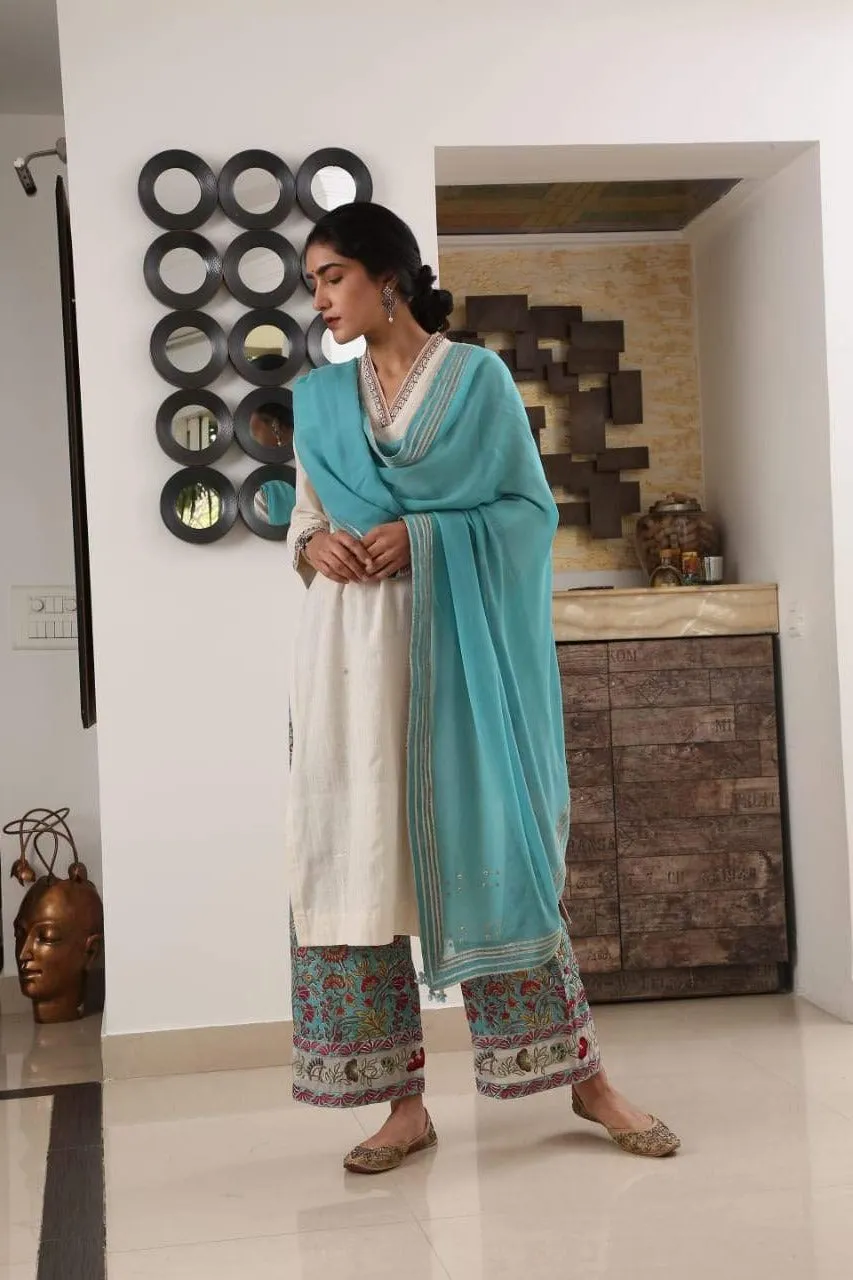 Women's Aparna Kurta